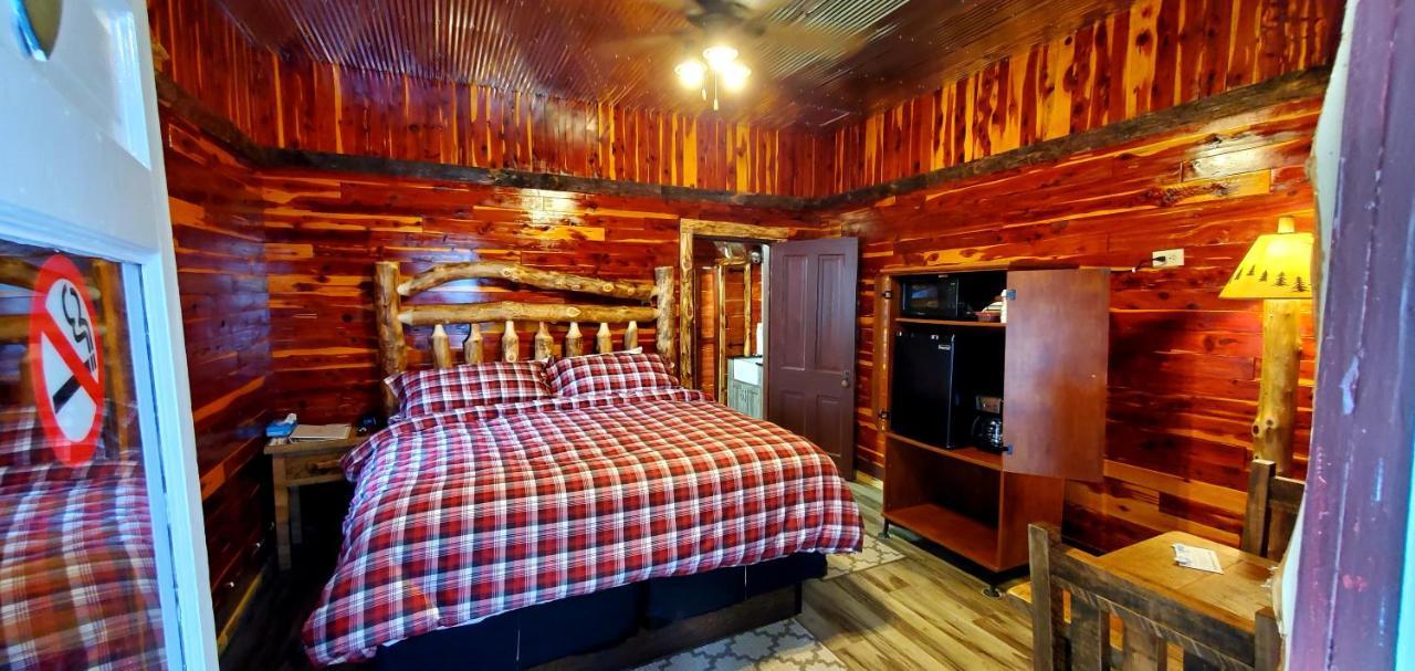 Log Cabin Inn Eureka Springs Exterior foto