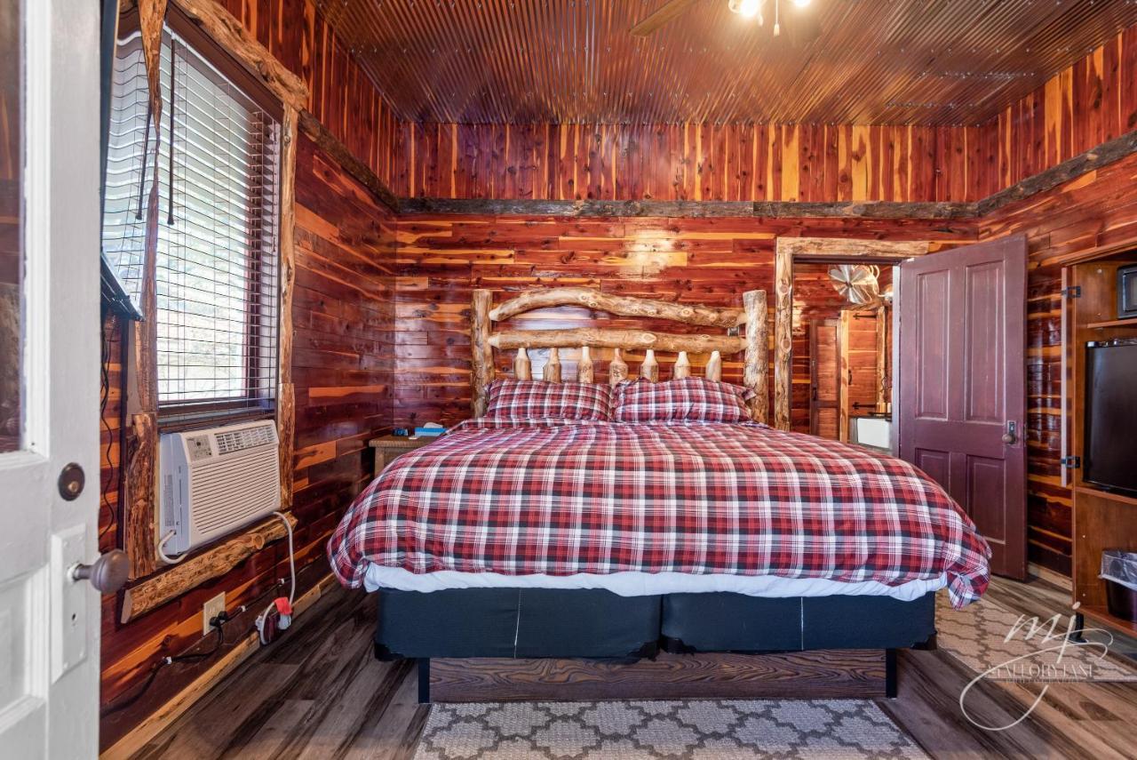 Log Cabin Inn Eureka Springs Exterior foto